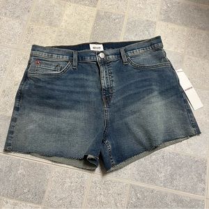 NWT Hudson Gracie Mid Rise Delara Wash Cutoff Denim Shorts